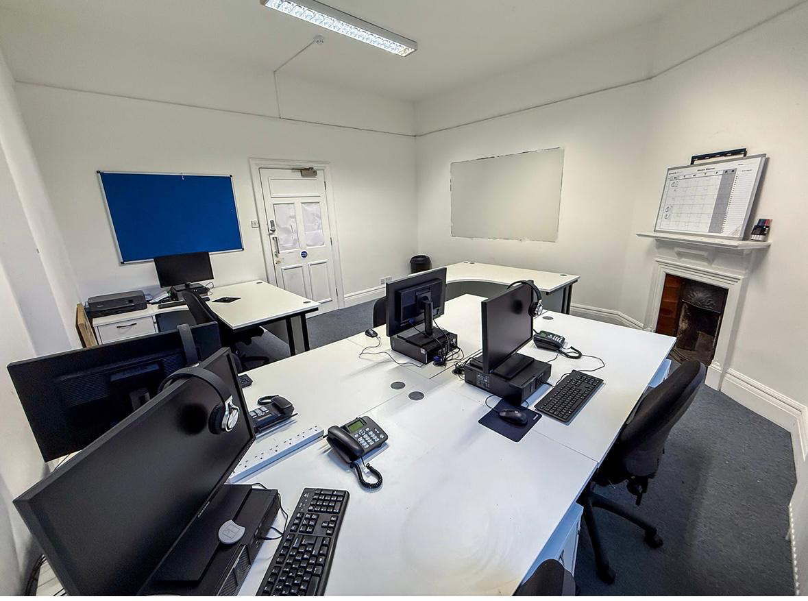 Pitcot Small Office in Pitcot Lane | Workplace Bournemouth